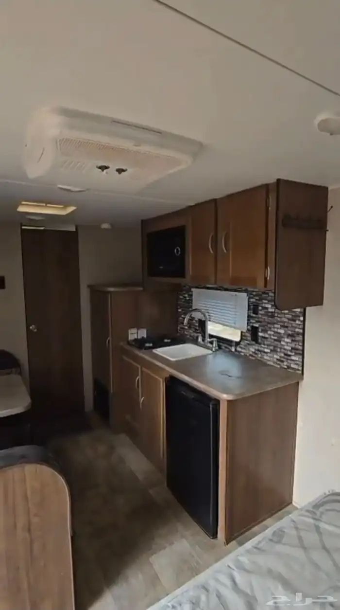 كرفان أمريكي مجهز 21 قدم 4