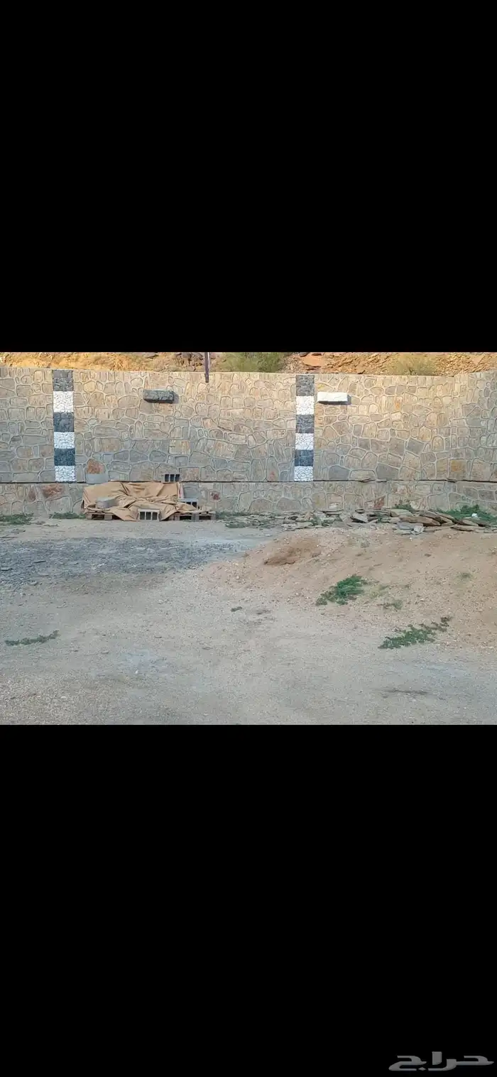 معلم حجر كبير وتلبيس وتلييس جدارن متواجد في ابها ولخميس جوا 4