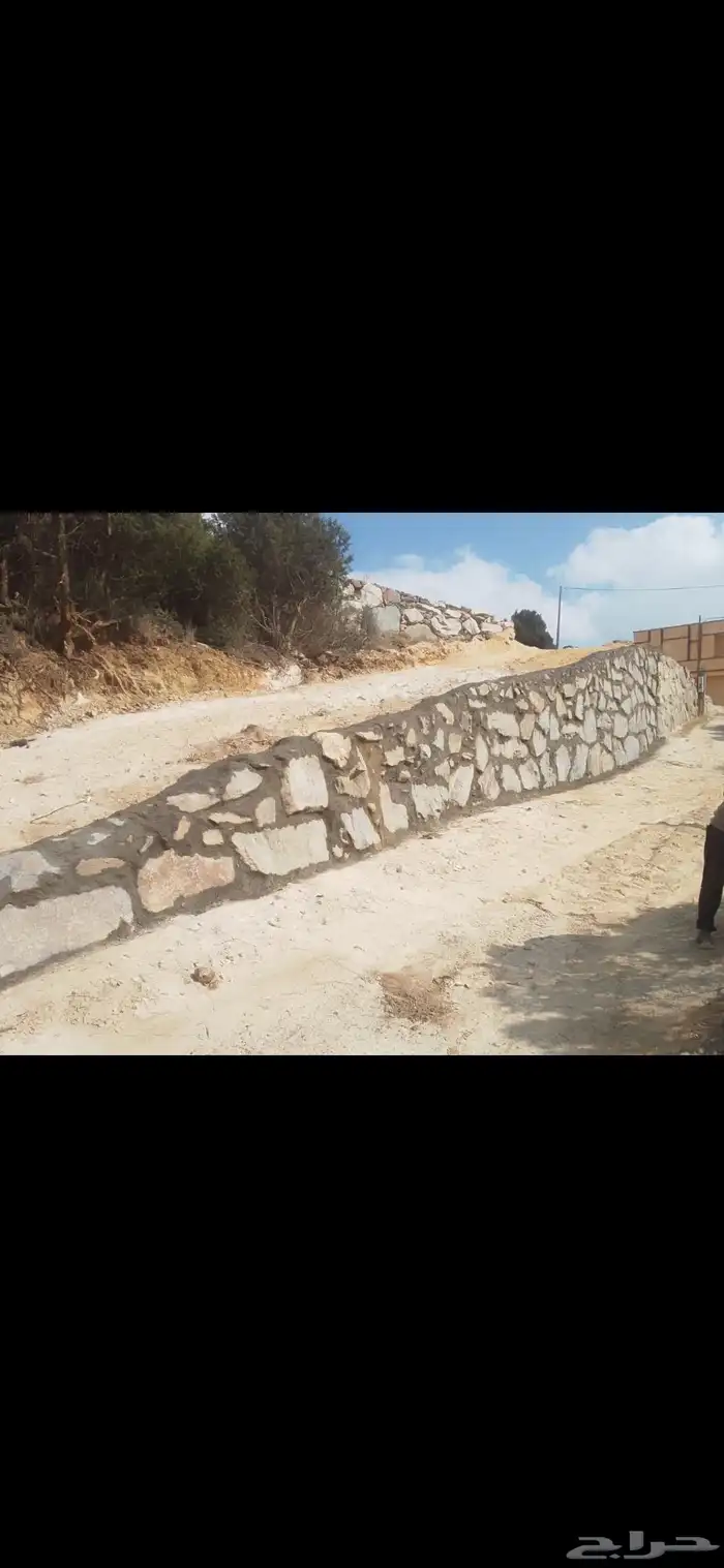 معلم حجر كبير وتلبيس وتلييس جدارن متواجد في ابها ولخميس جوا 3