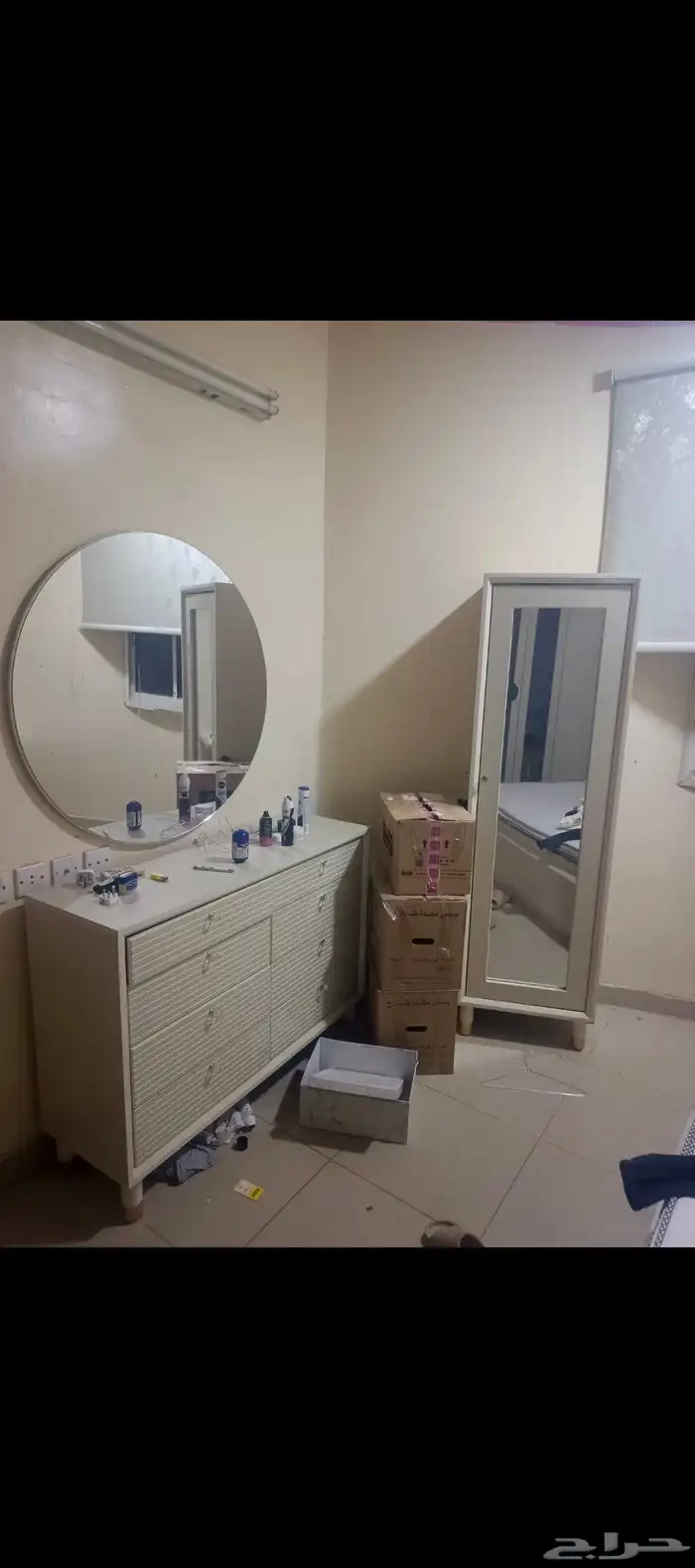 غرفه نوم شبه جديدة 1