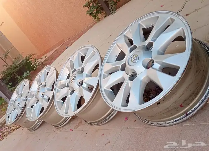 للبيع جنوط لادكروزر 2011 وكاله بلد 1