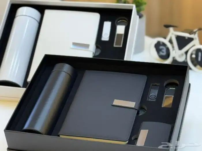 بوكسات موظفين هدايا ترحيبية 6