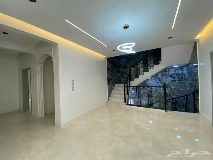 فيلا تصميم كلاسيكي للبيع الانوار جازان 13