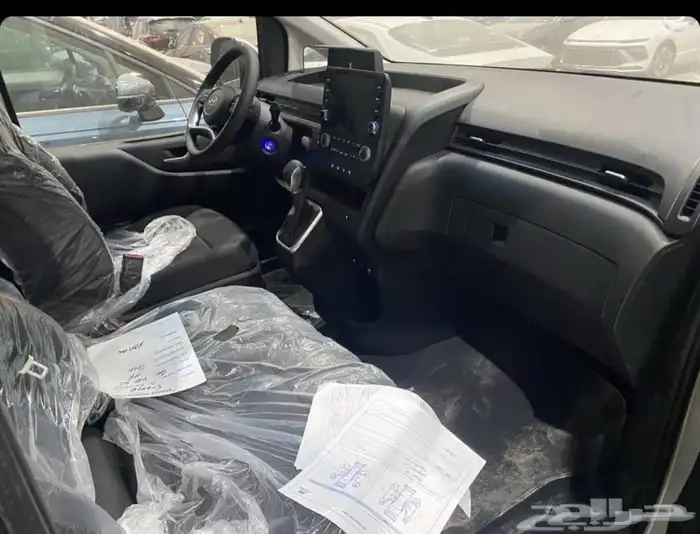 هونداي ستاريا 11 راكب ديزل 2025 6