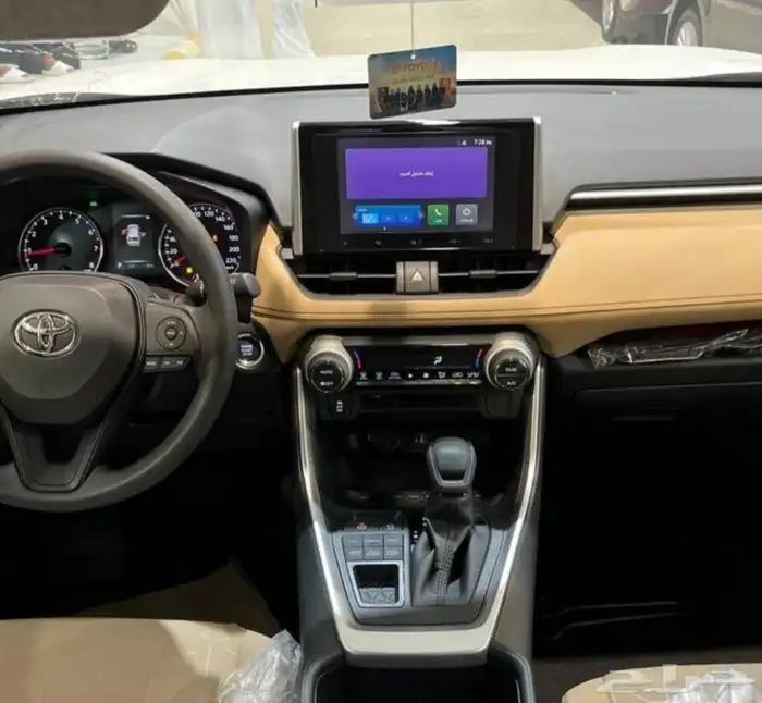 تويوتا راف فور XLE 2025 فتحة بنزين اقساط ينكية و عروض تويوتا 3