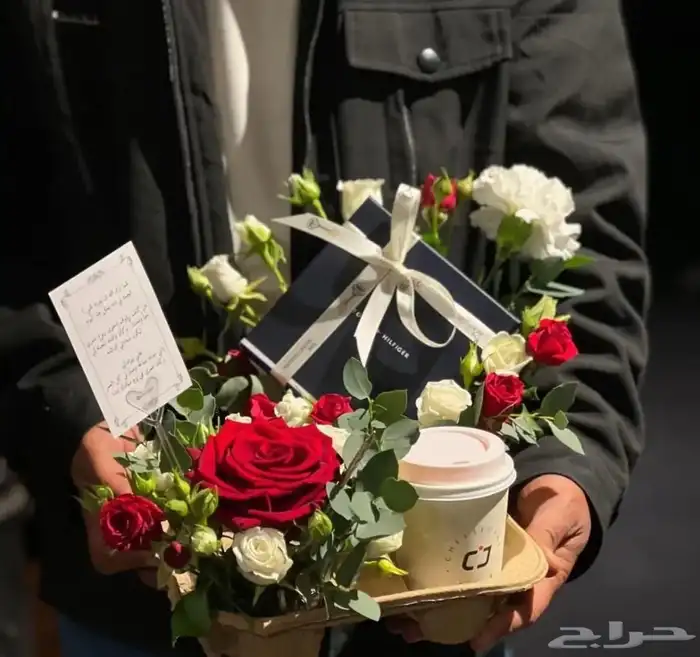 الوردة الذهبية ( ورد . كيك .شوكلاته ) خصم 30 16