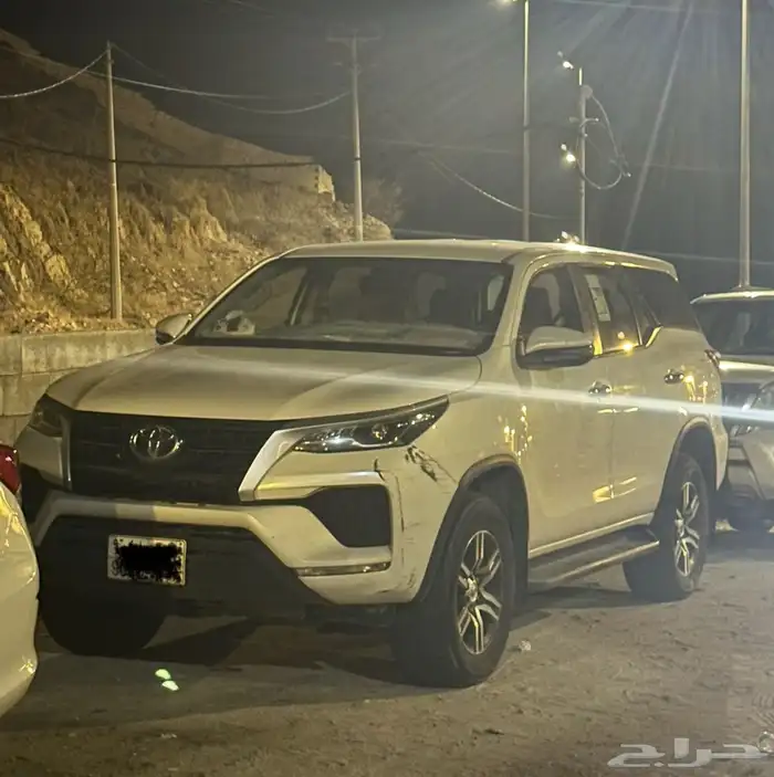 فورتشنر 2022 مستخدمه السعر قابل للتفاوض 0