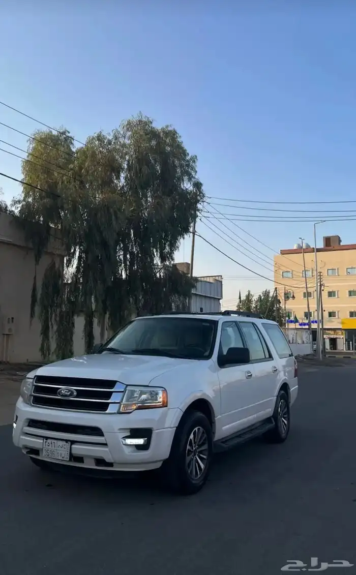 اكسبدشن بحالة ممتازة كل شي وكاله المالك الاول 2