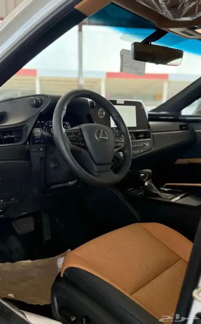لكزس ES350CC موديل 2025 كاش وتقسيط 8