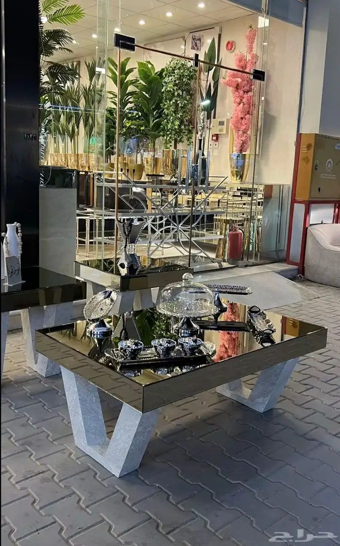 طاولات تفصيل حسب طلب 47