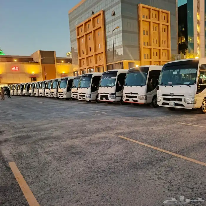 باصات للايجار مع السائق يوميه اسبوعين بالشهر فندق 0