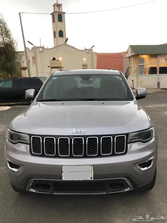 جراند شيروكي ليمتيد 2018 فل كامل ممشي قليل وكاله 0