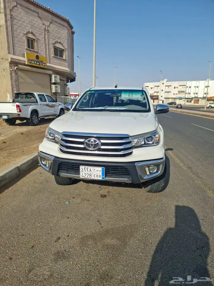 هايلكس 2020 دبل بنزين قير عادي 5