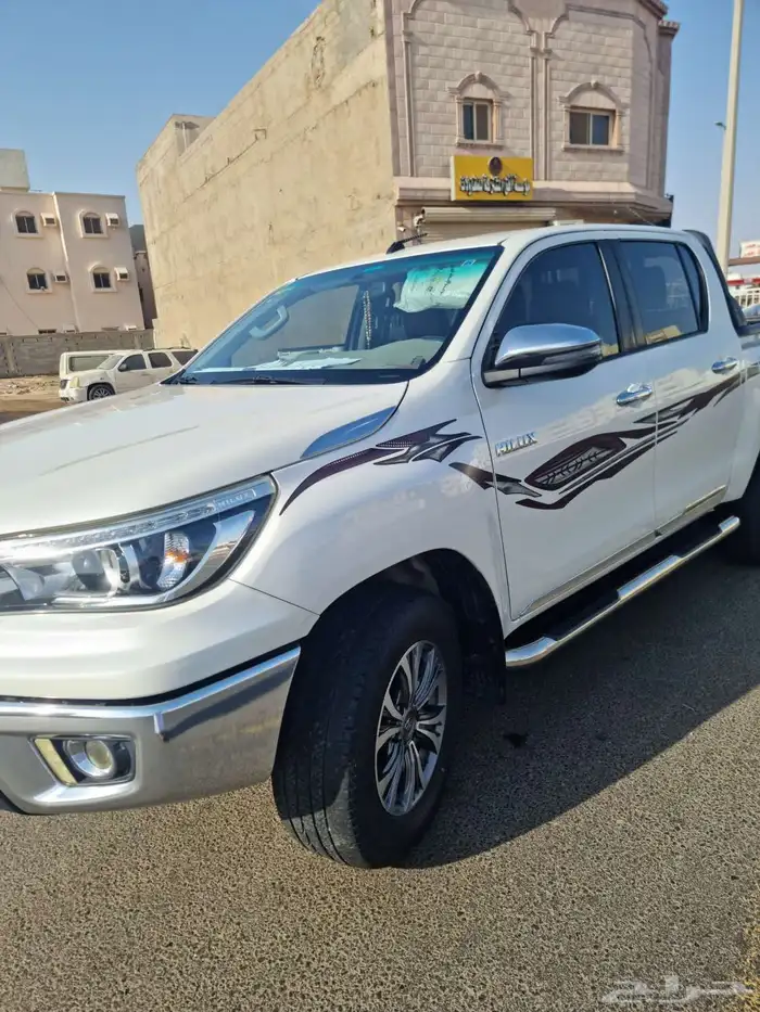 هايلكس 2020 دبل بنزين قير عادي 2