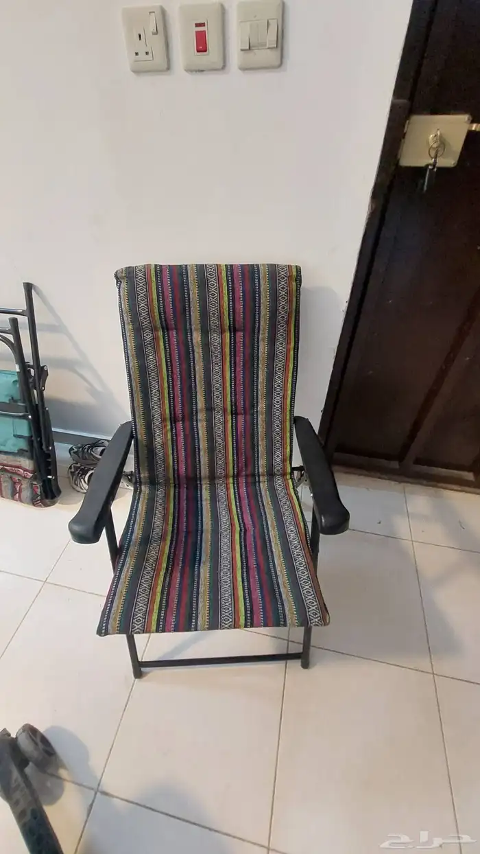 سرير حديد رسيما. ترابيزه شاشه.ترابيزه ركنه. 3