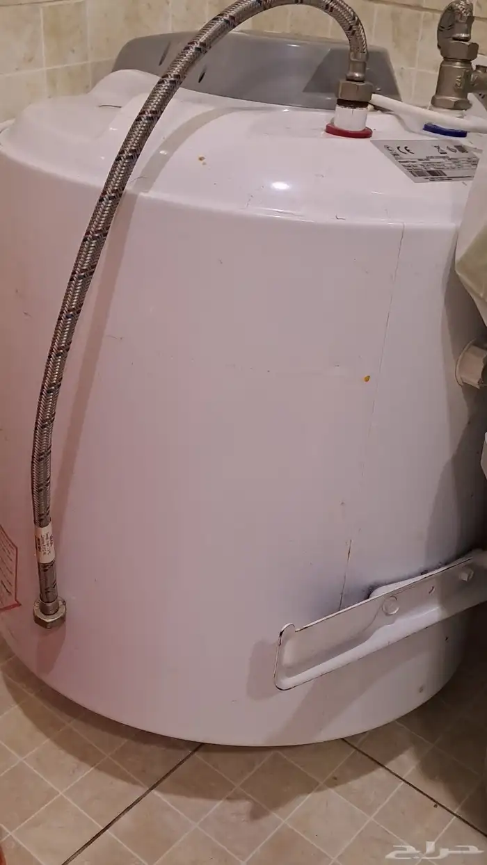 مكيف سبليت و سخان ماء نوع خزف 1