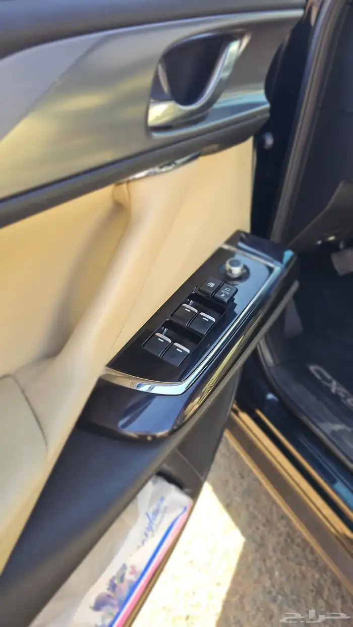 للبيع مازدا cx9 2018 اللون اسود 26