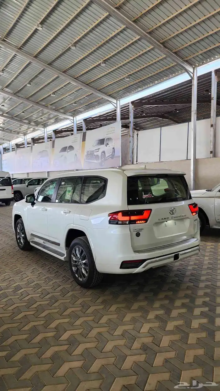تويوتا جكسار L4 سعودي ديزل ابيض 2025 ( بطاقه جمركيه ) 7