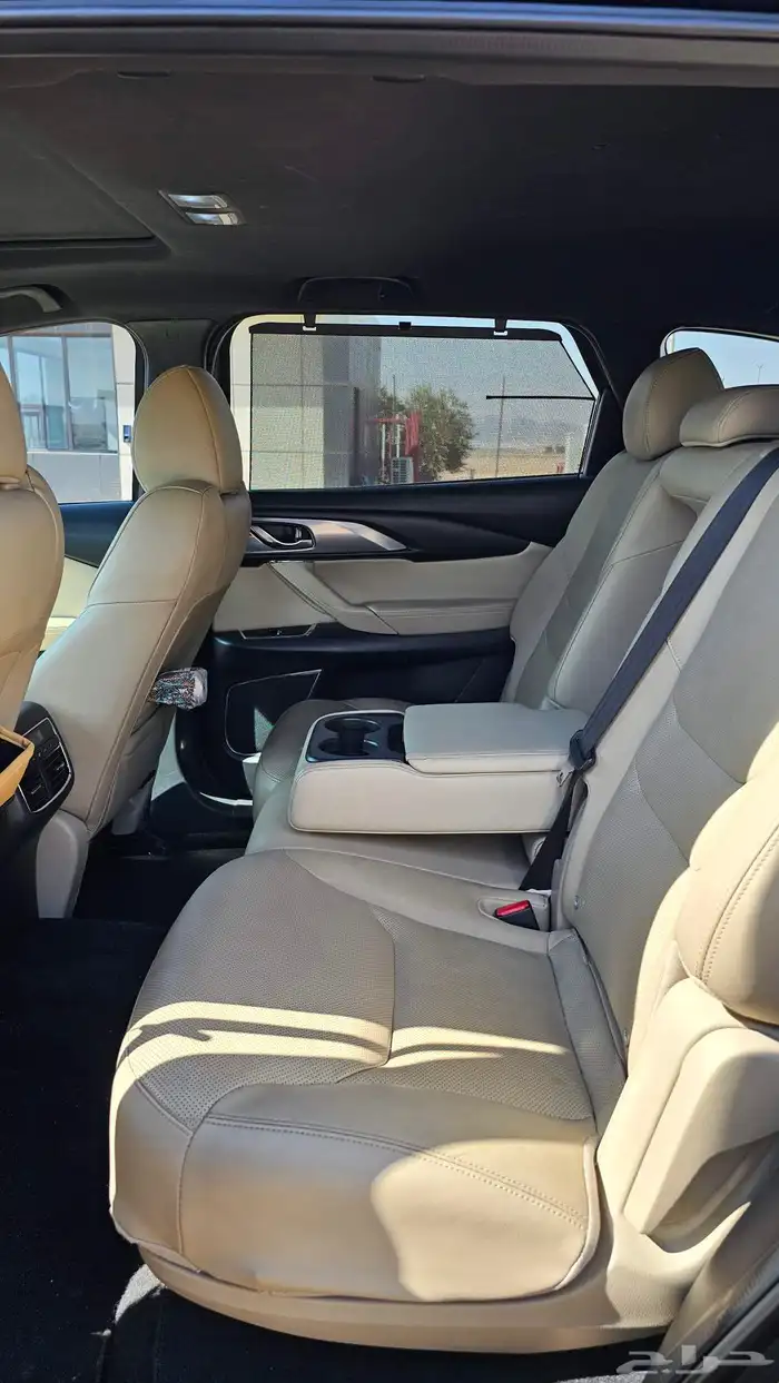 للبيع مازدا cx9 2018 اللون اسود 9