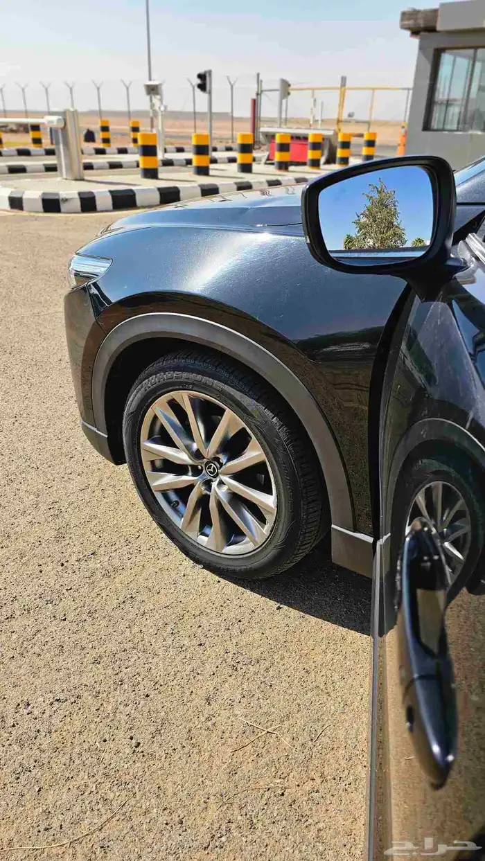 للبيع مازدا cx9 2018 اللون اسود 5