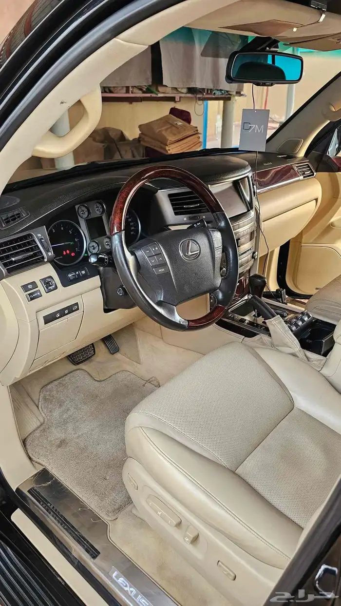 جيب لكزس 2009 اسود lx570 5