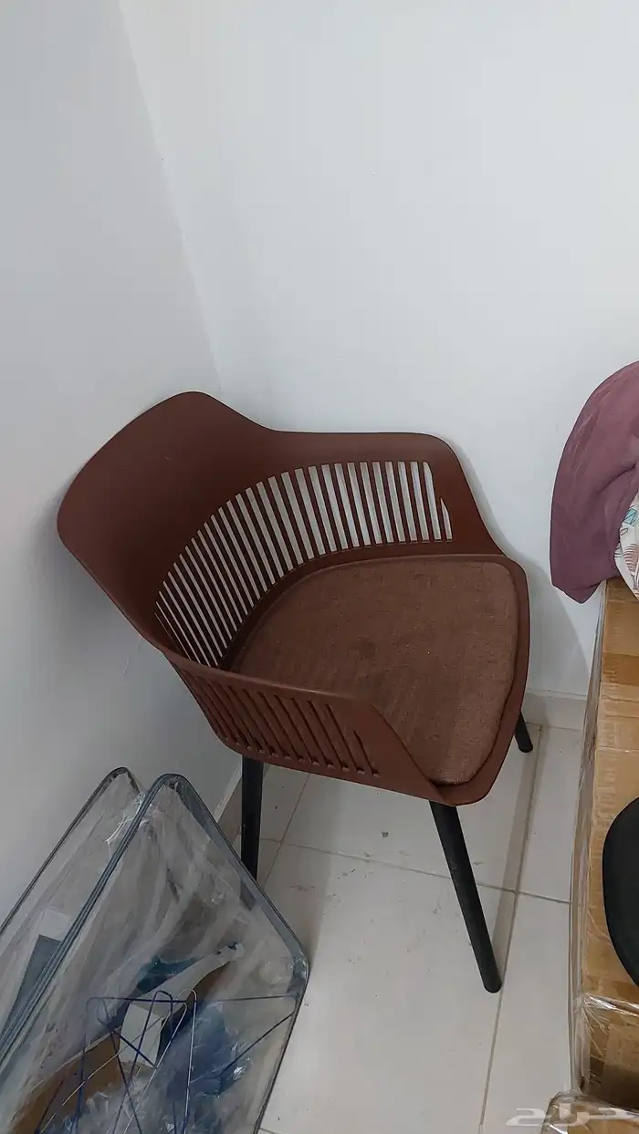 سرير حديد رسيما. ترابيزه شاشه.ترابيزه ركنه. 5