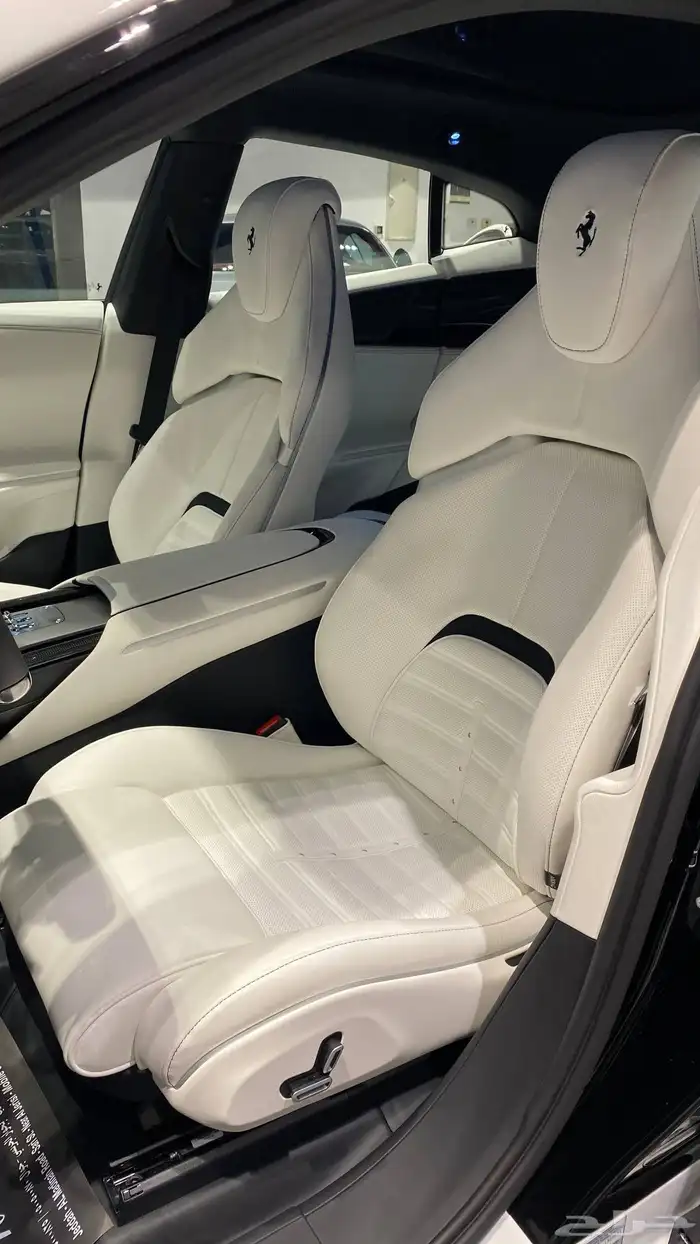Ferrari Purosangue 2026 14