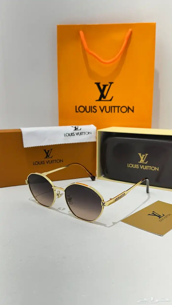 نظارات شمسية رجالي او نسائي ماركة 15