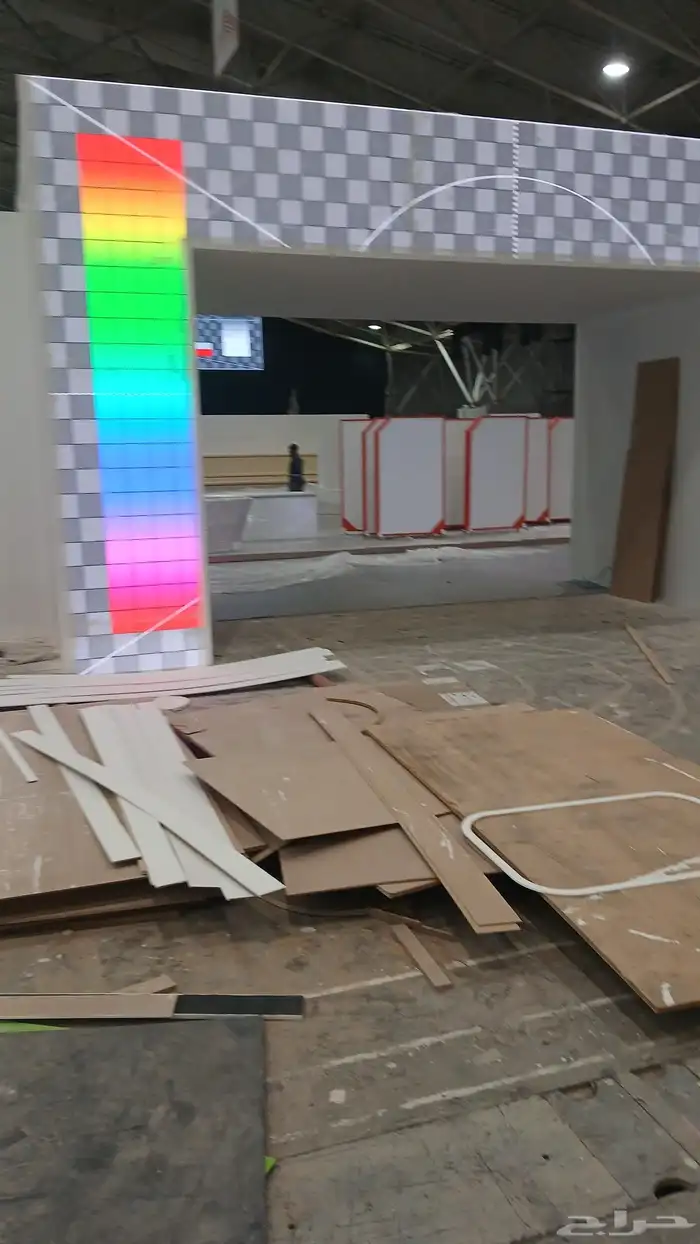 تنسيق حفلات ومعارض وموتمرات شاشات ليد شاشات تفاعليه إضاءات 0