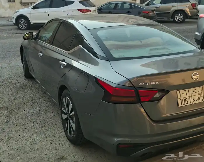 نيسان التيما 2022 للبيع او البدل 6