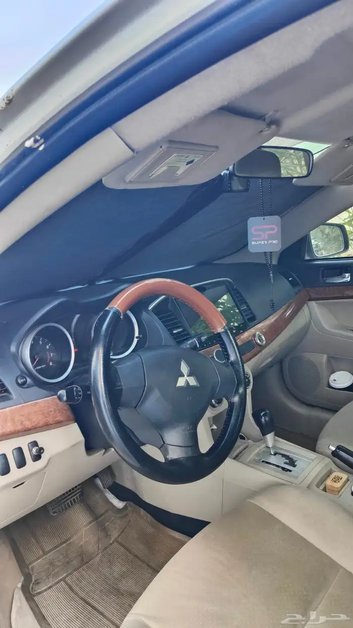 ميتسوبيشي لانسر 2011 نظيفة جدا 2000cc 5