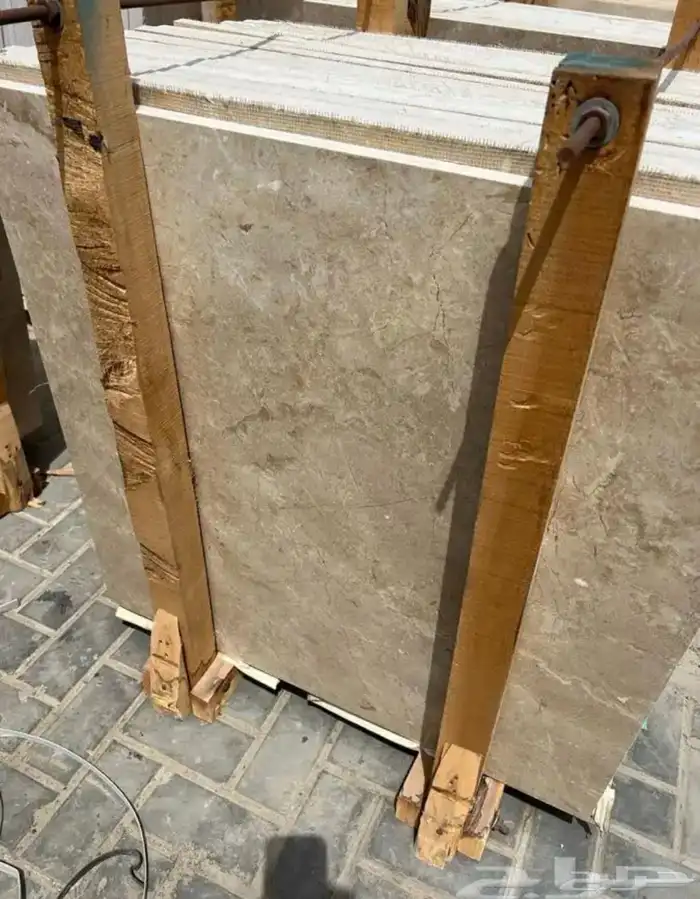 رخام تركي وبيترا جري وترافنتينو 10