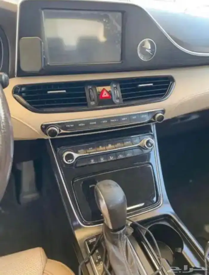 هونداي ازيرا 2018 12