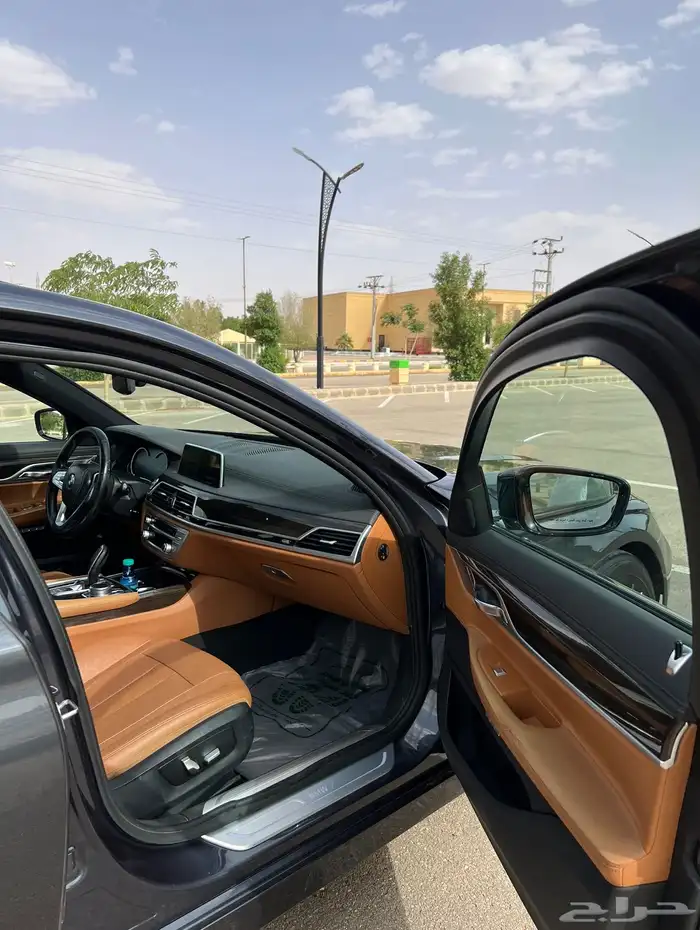 بي ام 730 2016 أعلى المواصفات وأقل سعر(لون مميز) السوم 80 18