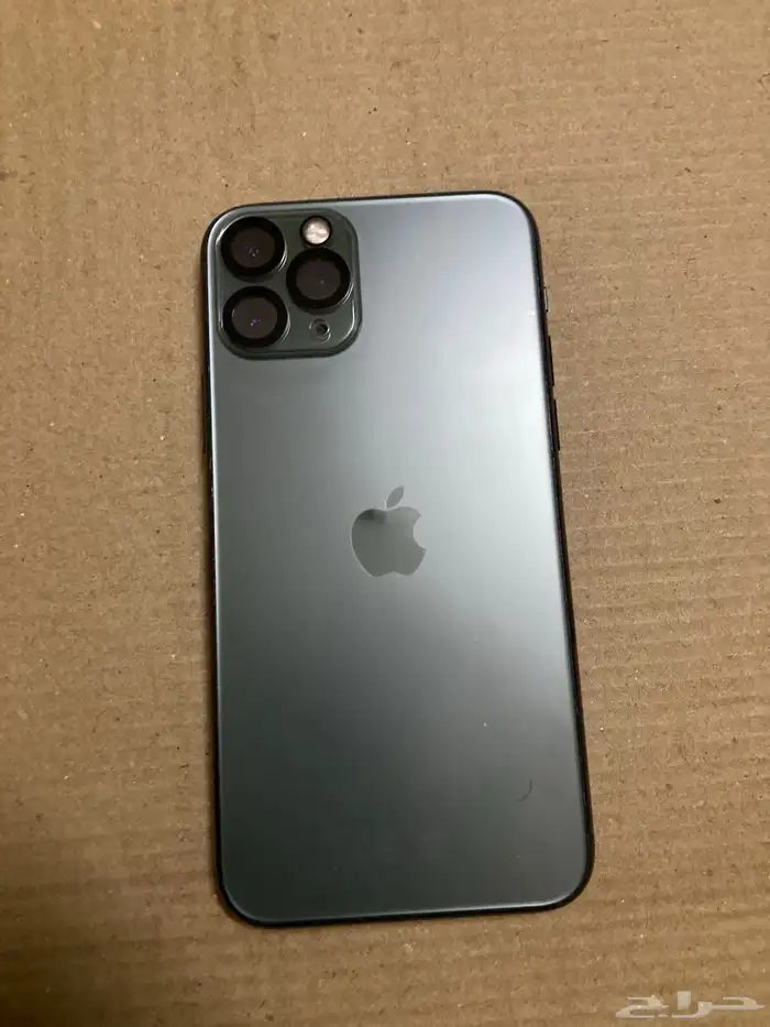 آيفون 11 برو للبيع مستعجل 1
