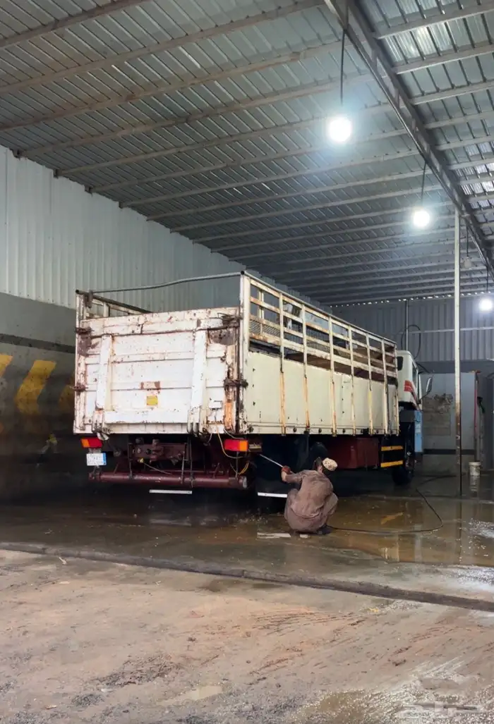 لوري تحميل 2