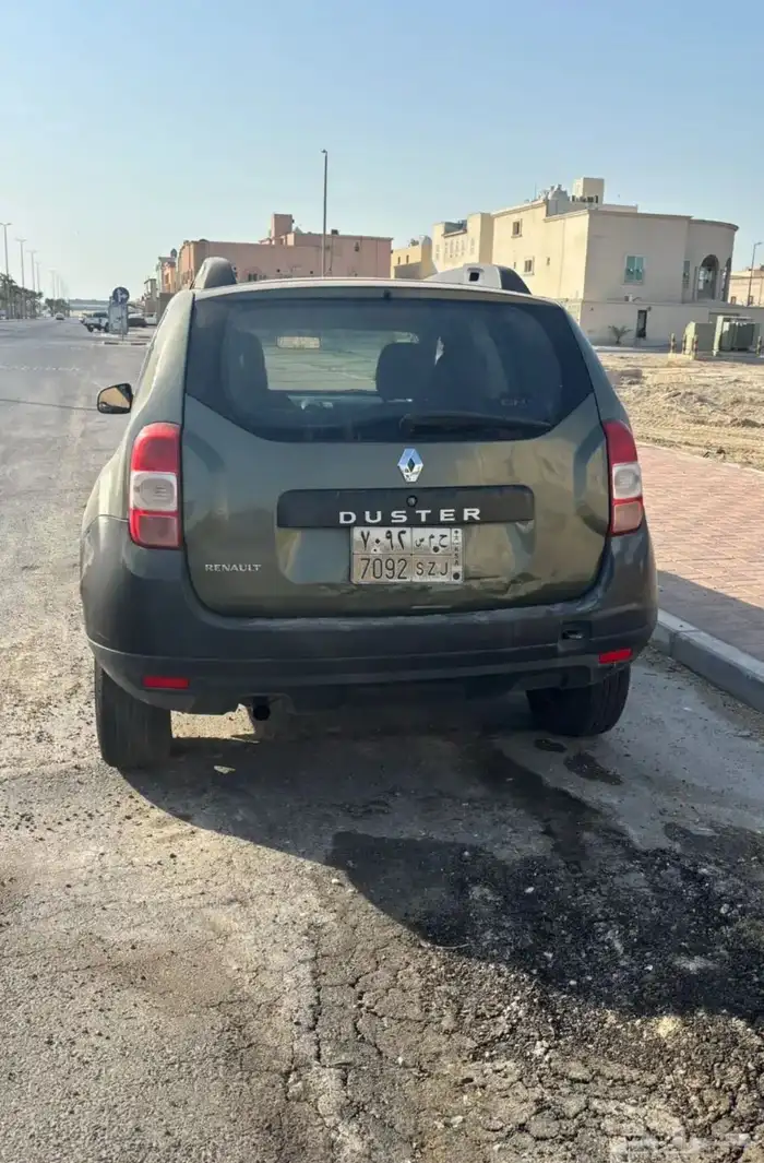 سيارة رينو داستر 2015 4
