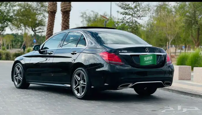 مرسيدس c200 2020 3
