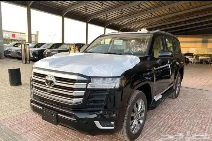 جيب تويوتا لاندكروزر L4 2025 سعودي عبداللطيف جديد الاقل سعر 3