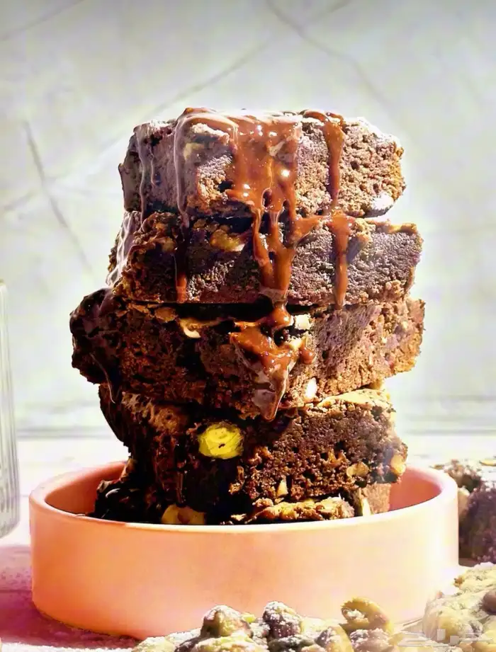 مصممة ومصورة ومبرمجة مواقع بخبرة واحترافية عالية 2