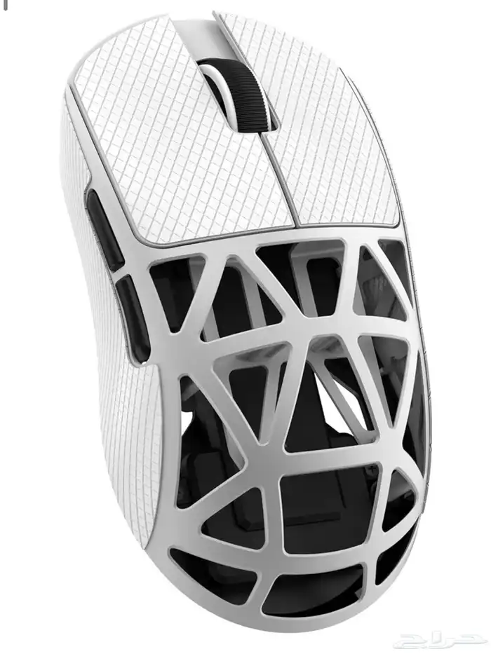 ماوس R8 و كيبورد اتاك شارك جميعهم استخدام شهر 1