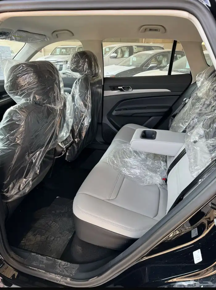 فورد تيرتوري فئة امبيانتي بنزين 2026 9