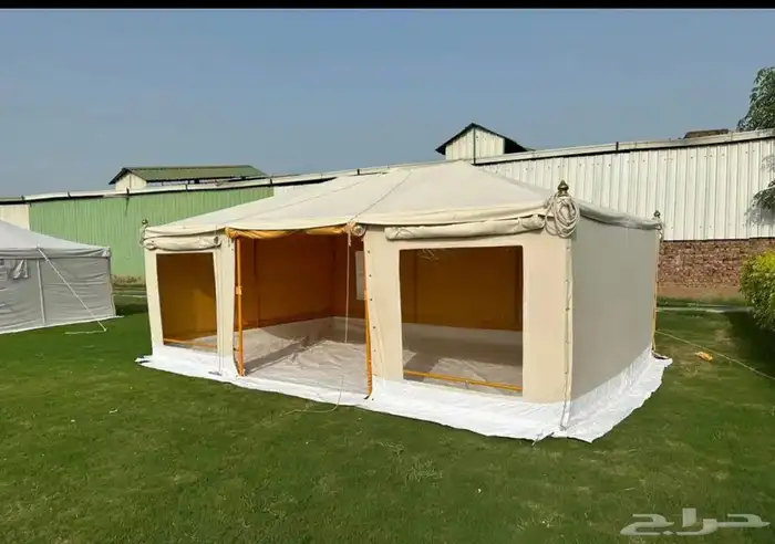 خيام المنزل الملكية 0