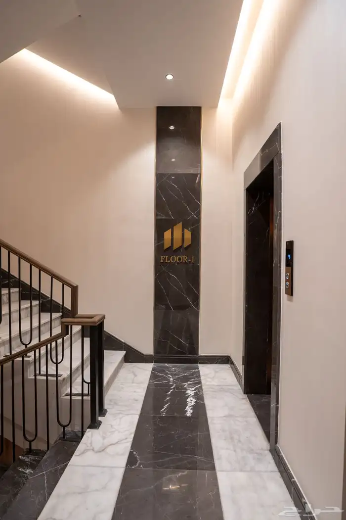 دور فاخر مستقل مؤثث للبيع في جده مساحة361 29