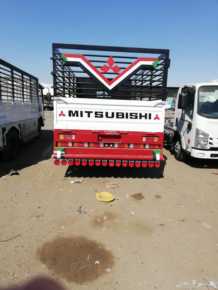 دينا ميتسوبيشي 5