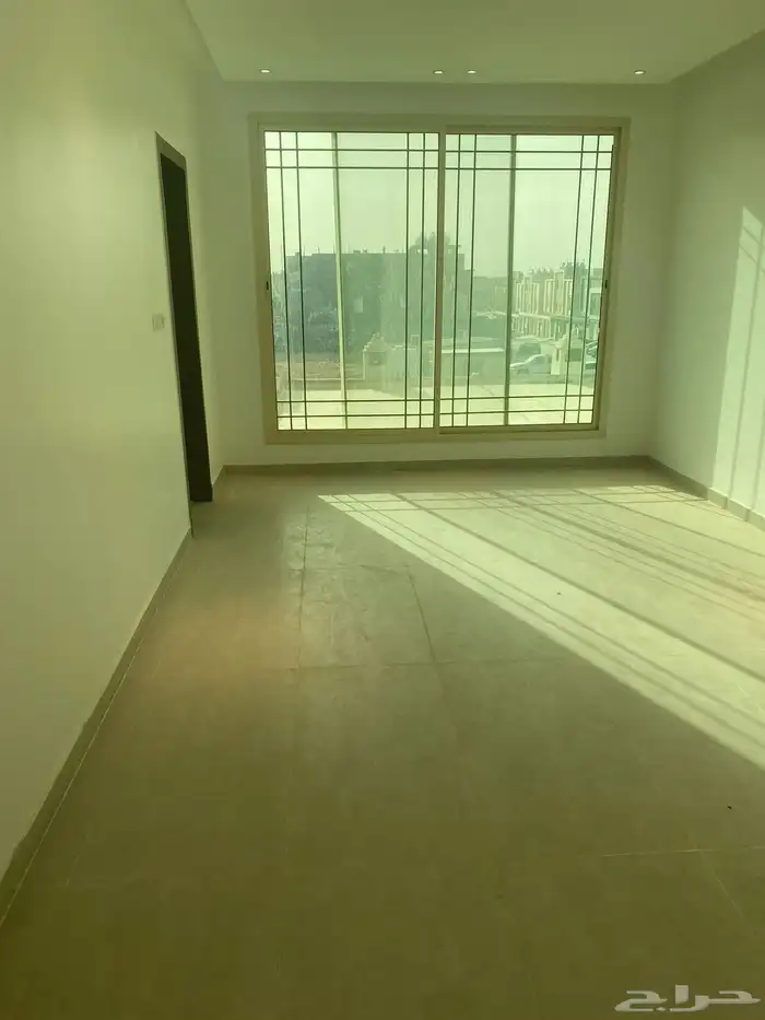 فيلا دوبلكس بمسبح فاخرة جدا وجديدة للايجار 21