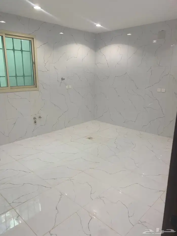 فيلا دوبلكس بمسبح فاخرة جدا وجديدة للايجار 15