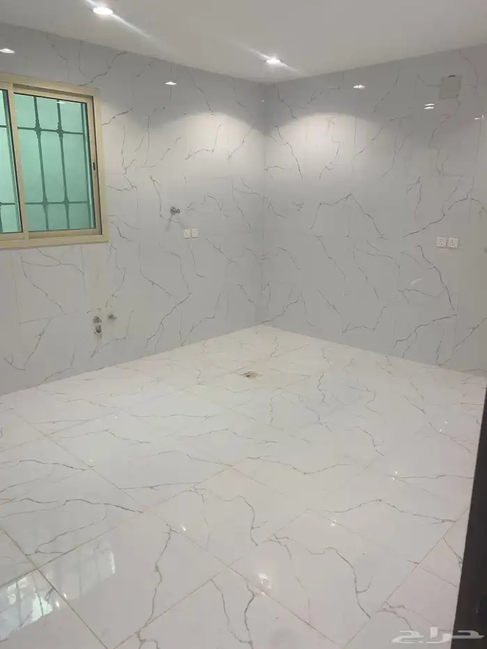 فيلا دوبلكس بمسبح فاخرة جدا وجديدة للايجار 14