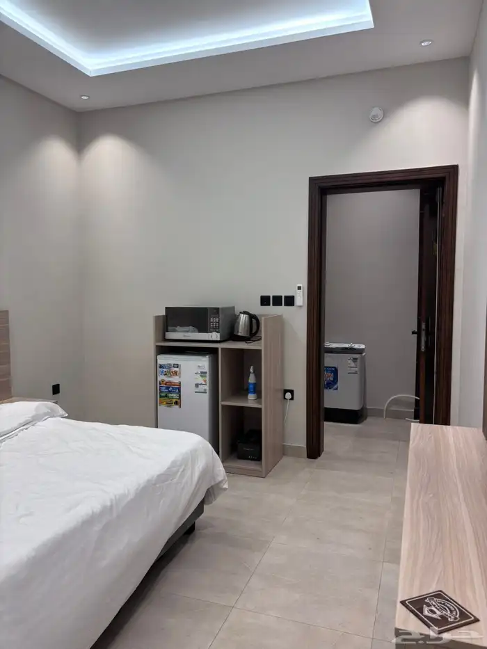 شقق واستديوهات مفرشه للإيجار شهري سنوي جده 9
