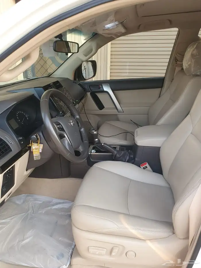 برادو 2023 وارد الساير بنزين 6 سلندرفتحة جلد ممشي 33 الف فقط 9